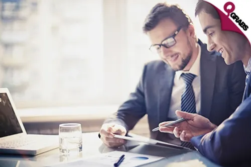 For QR429 Master the Proven Fast Track to Management Excellence with a Mini MBA in Business Online Course - Features Videos from Dragons’ Den! (QR3637 Value)